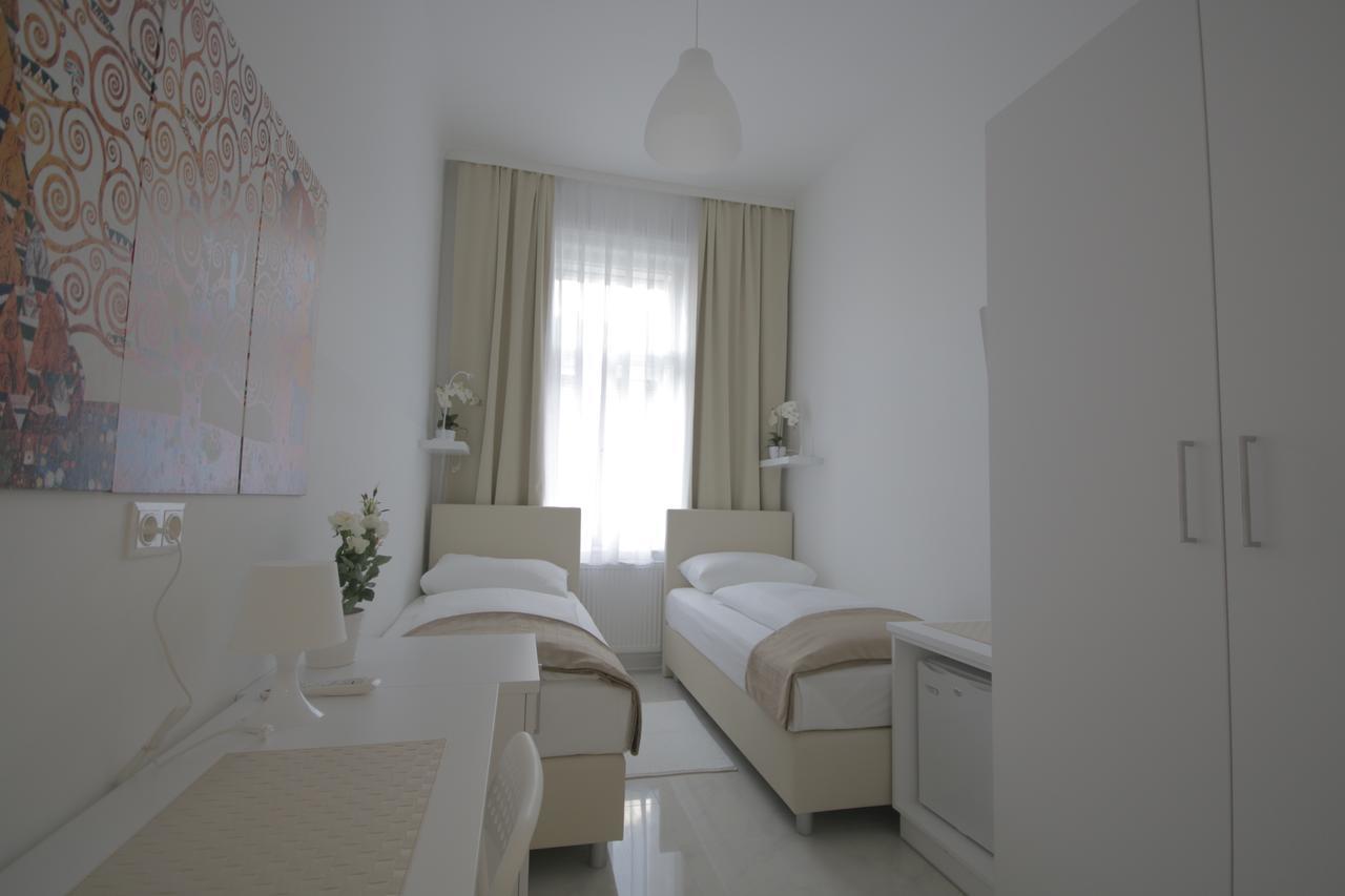 Ch-Hotel Luka Budget Bécs Kültér fotó
